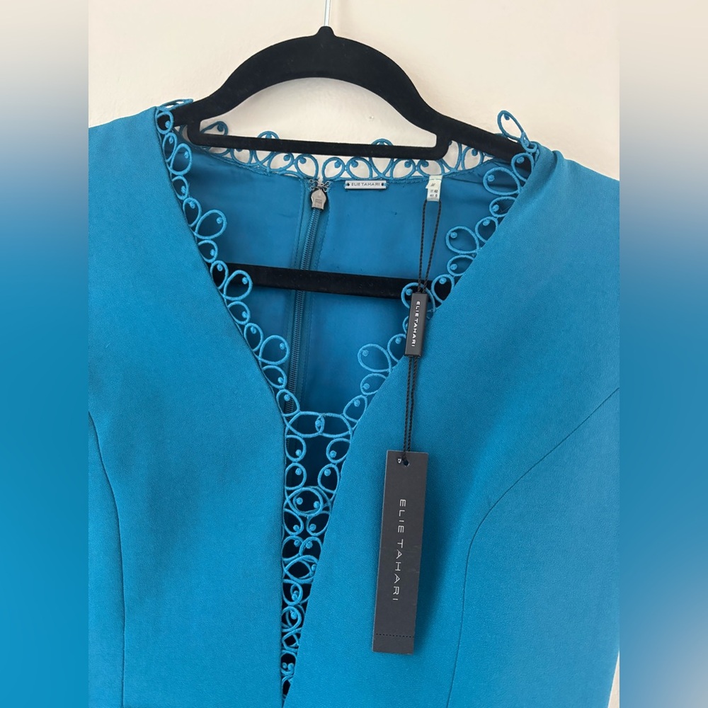 Elie Tahari Teal Dress with Elegant Lace Detail